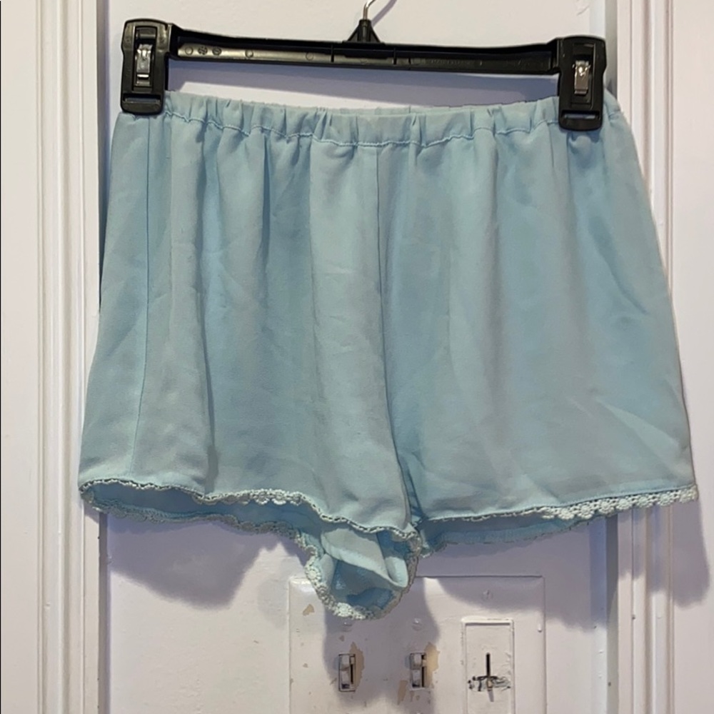 Brandy Melville chiffon shorts